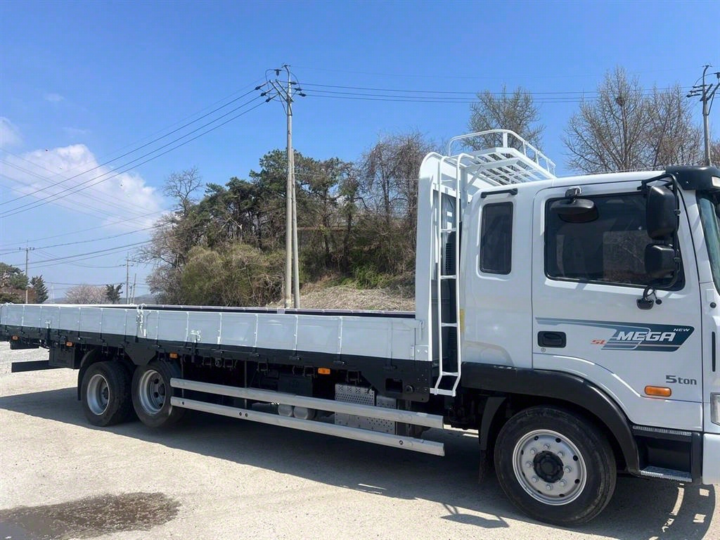 현대 메가트럭 280 카고 4.5톤 수동 7