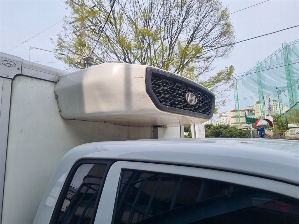 포터2 1톤 냉동탑