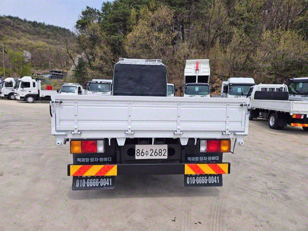메가트럭 250 단바리 카고 5톤 수동