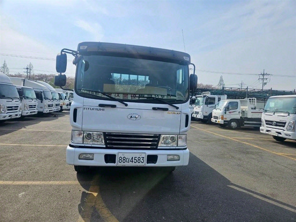 메가트럭 250 단바리 카고 5톤 수동