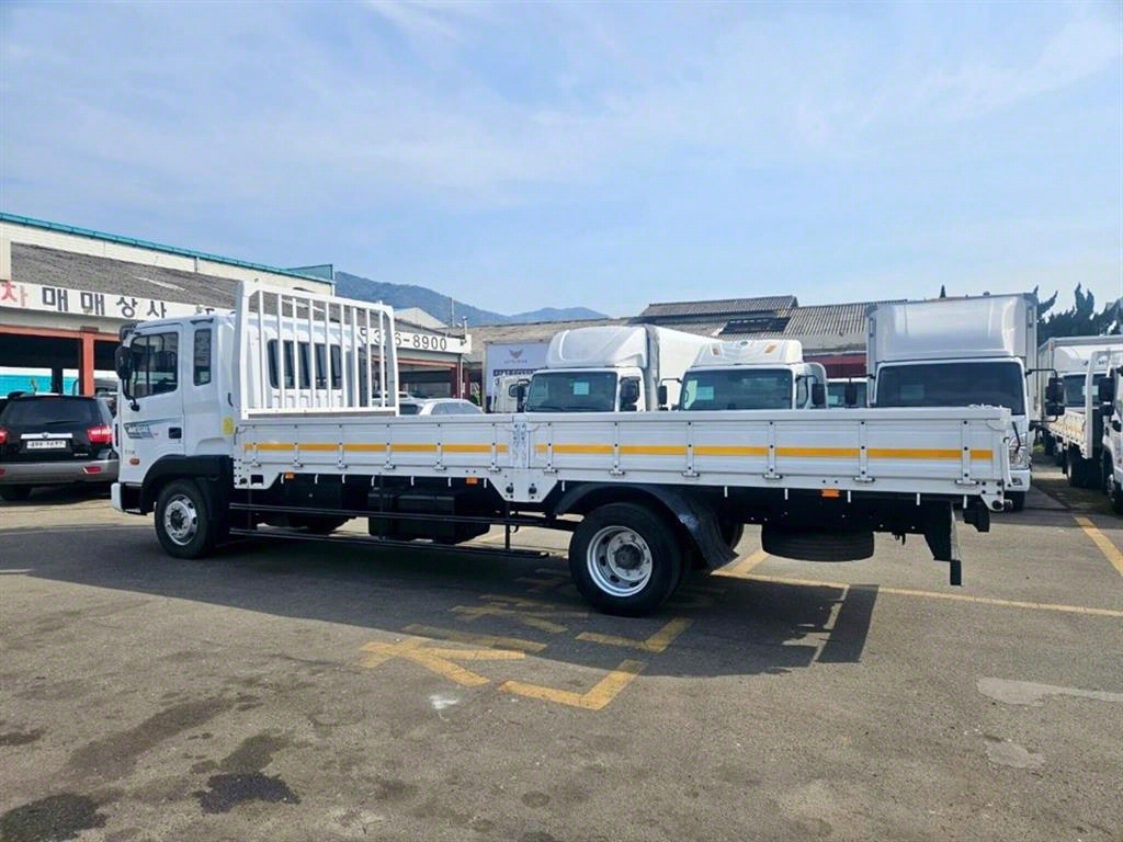 메가트럭 250 단바리 카고 5톤 수동