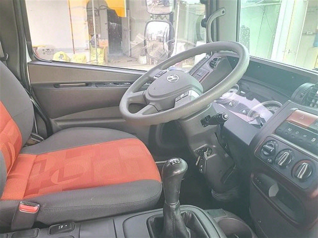 메가트럭 진개덤프 5톤 수동 단바리