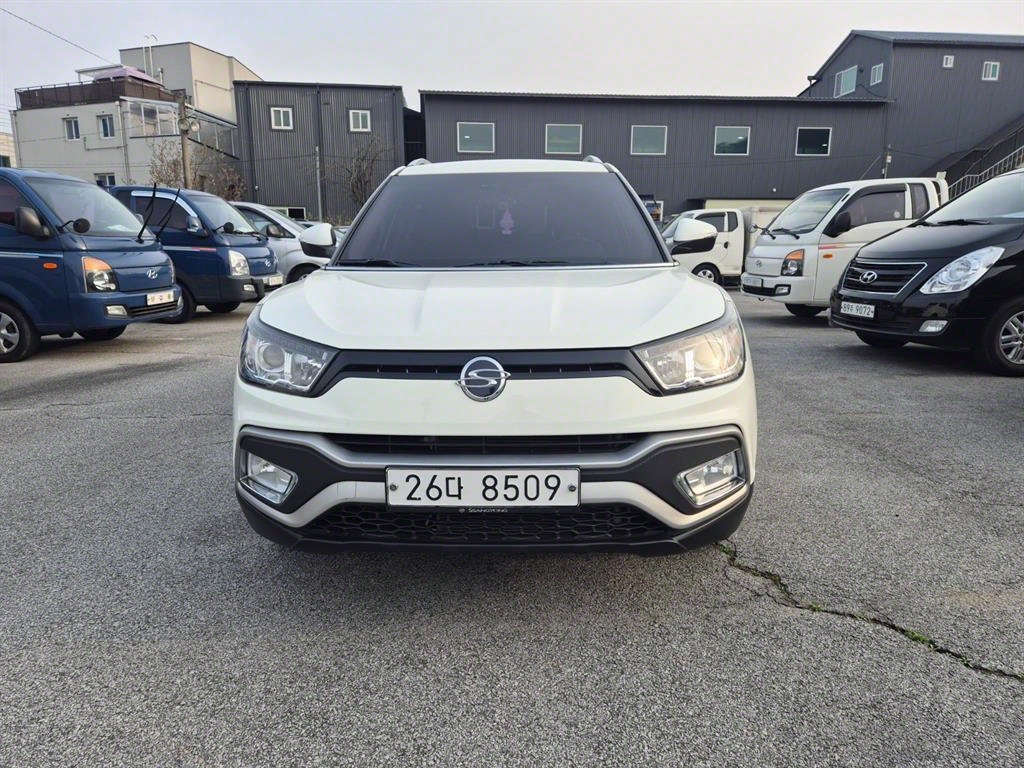 KG Mobility (Ssangyong) Tivoli 2WD Gasoline 1.6 IX