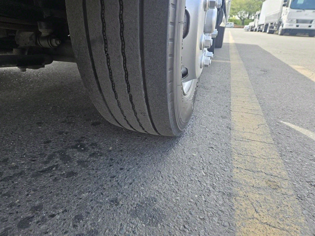 메가트럭 단바리 카고 4.5톤 수동