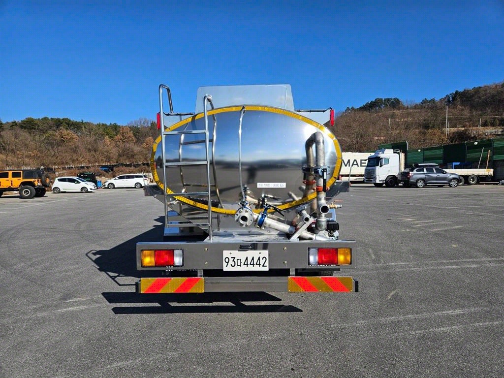 살수차 메가트럭 수동