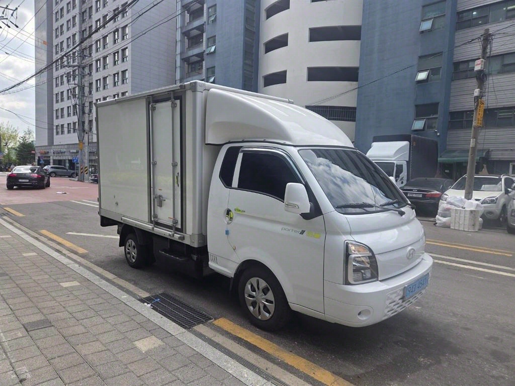 포터2 1톤 표준탑 전기