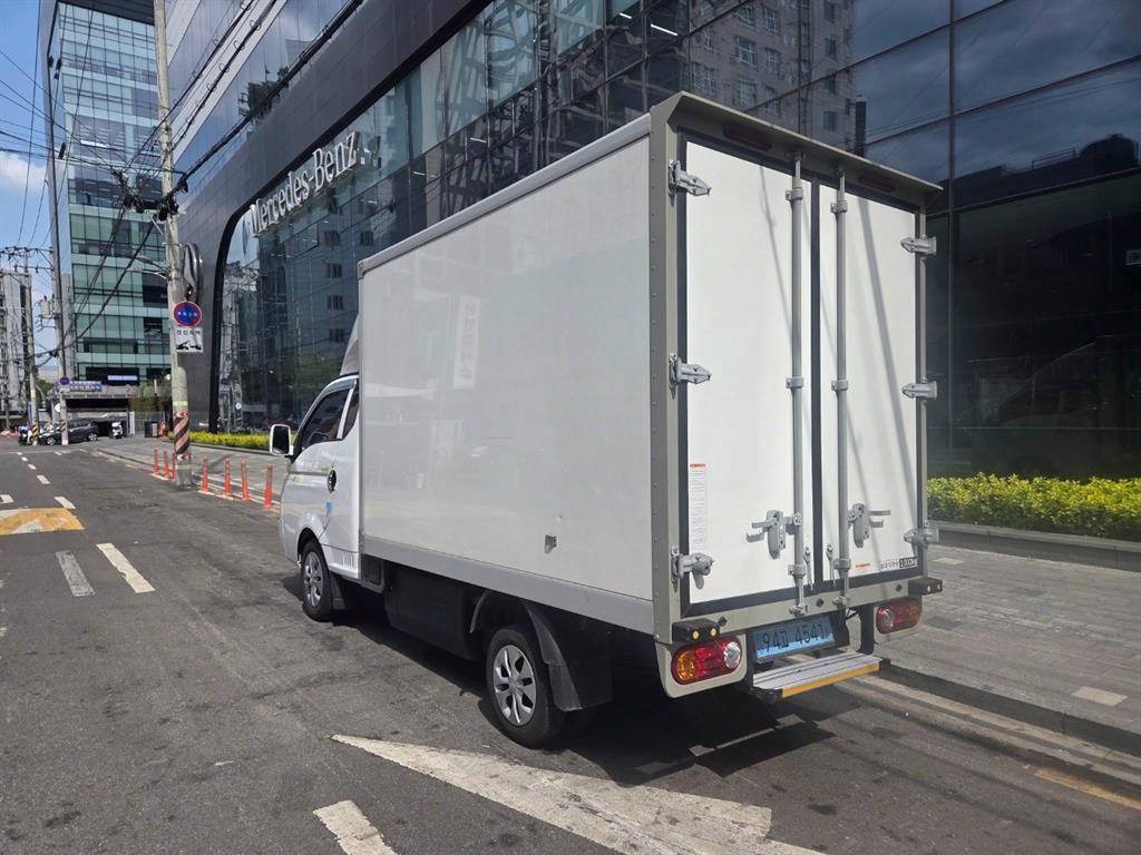 포터2 1톤 표준탑 전기
