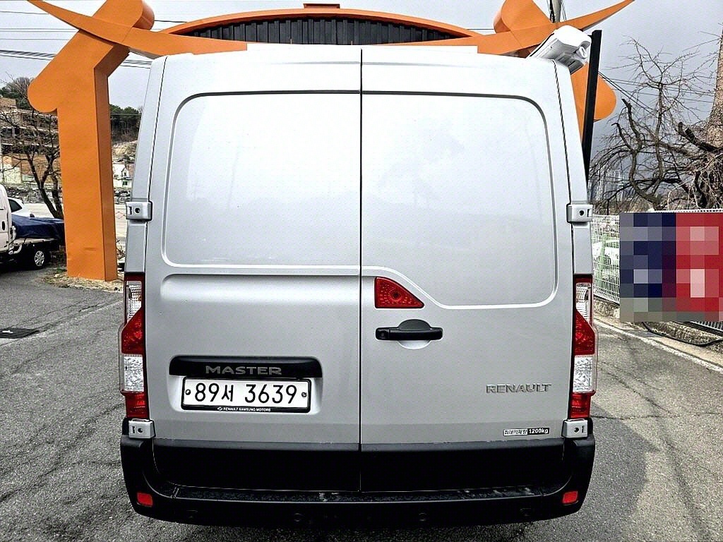 Renault Master Camping Car 4