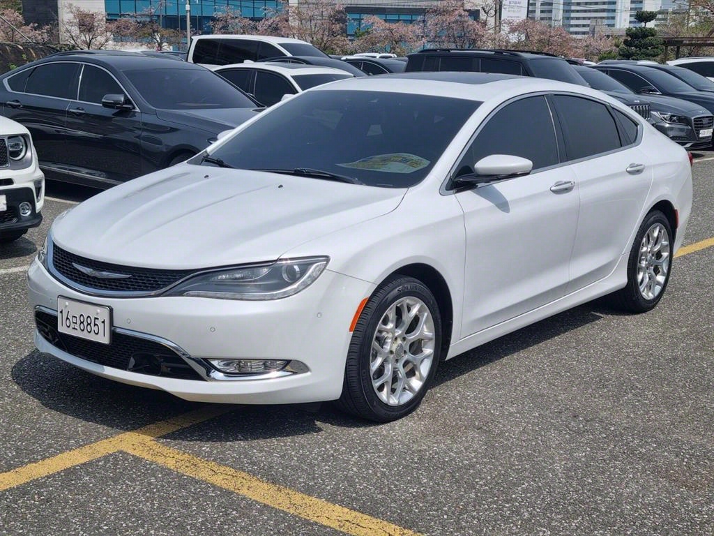 Chrysler 200 2.4 C 4