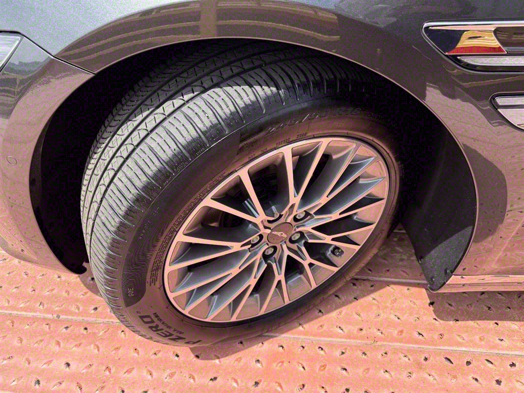 Genesis G80 2.5 Gasoline Turbo AWD 9