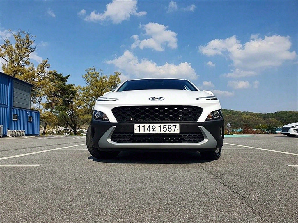 Hyundai Kona Gasoline 1.6 Turbo 2WD Smart 8