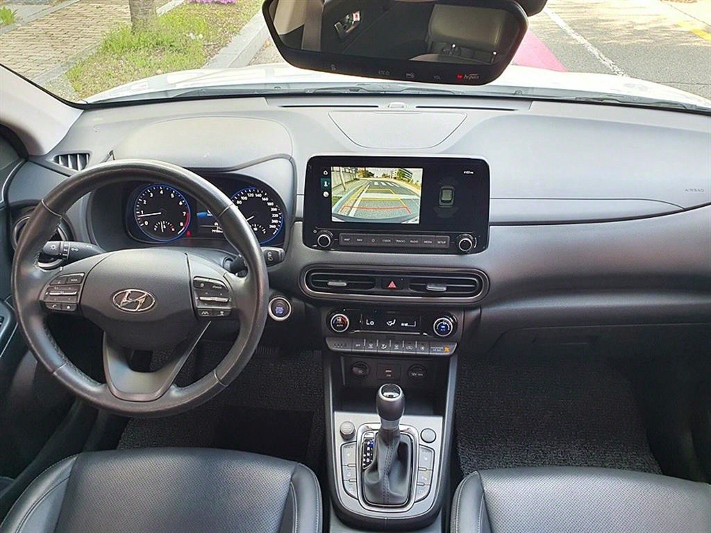 Hyundai Kona Gasoline 1.6 Turbo 2WD Smart 10