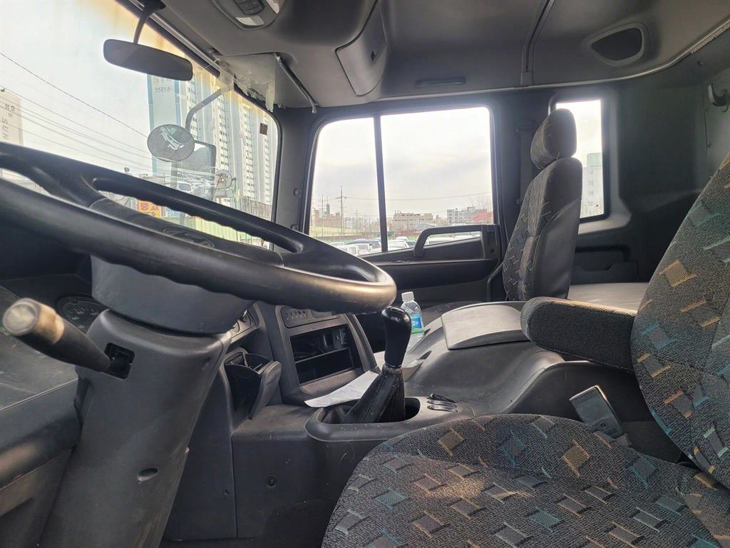 탱크로리 슈퍼트럭 수동