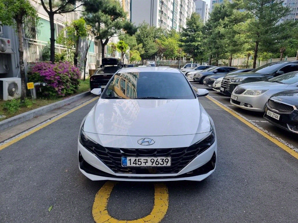 Hyundai Avante 1.6 Modern