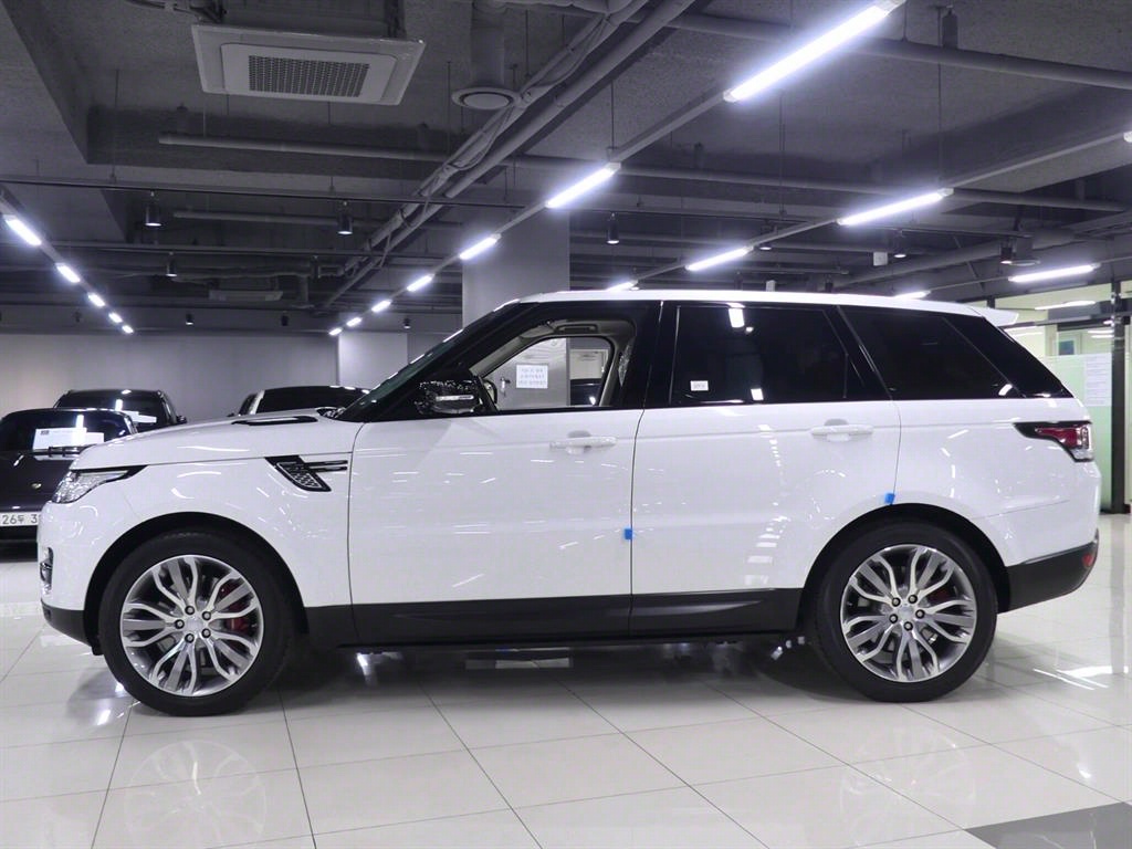 Land Rover Range Rover 3.0 SDV6 HSE Dynamic 4