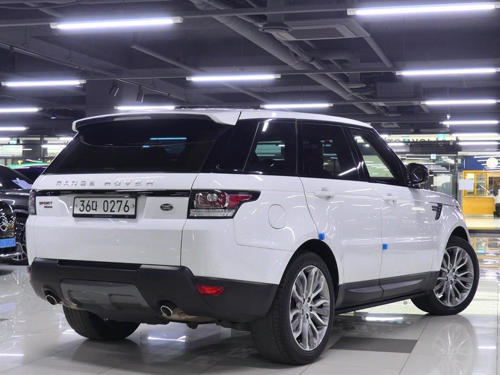 Land Rover Range Rover 3.0 SDV6 HSE Dynamic 3