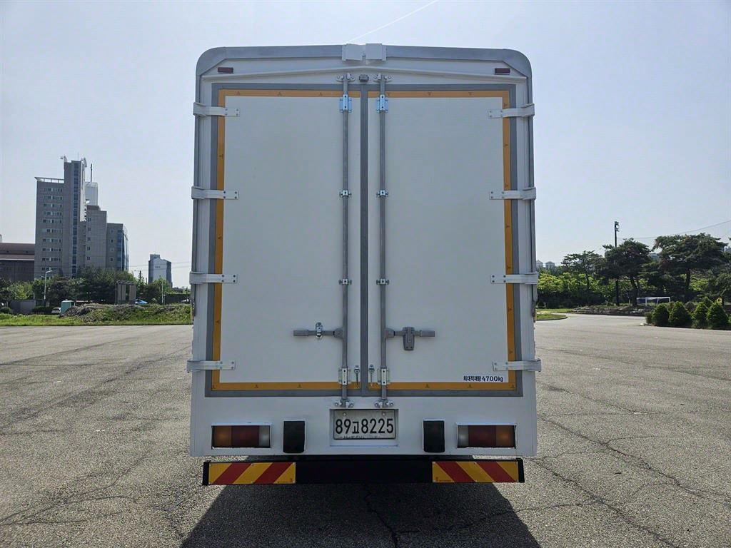 메가트럭 280 단바리 윙바디 5톤 수동