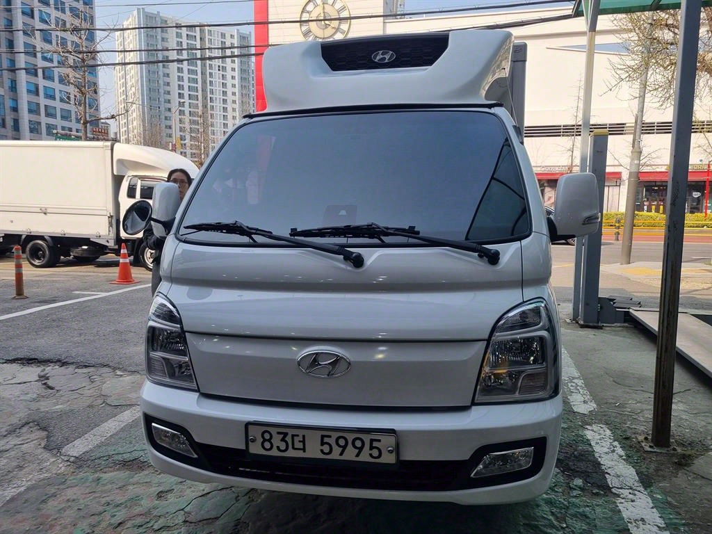 포터2 1톤 냉동탑
