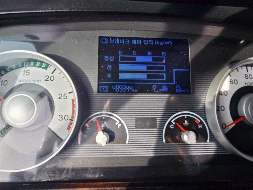메가트럭 와이드캡 윙바디 6.5톤 수동
