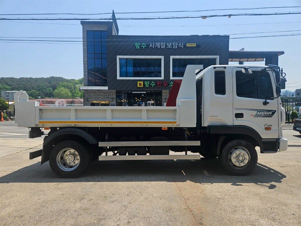 현대 메가트럭 화물덤프 5톤