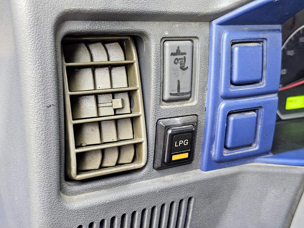 라보 0.5톤 카고 LPG