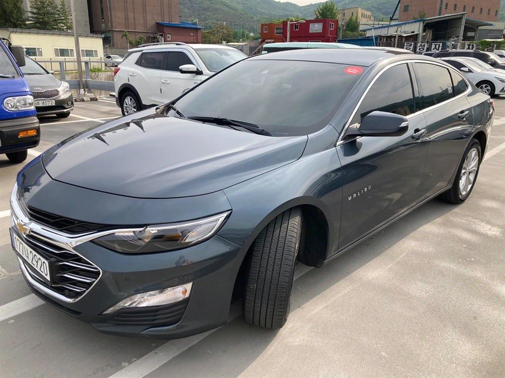 Chevrolet Malibu Gasoline 1.3 E- Turbo LT Deluxe 3