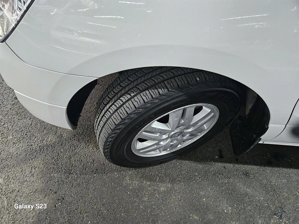 Hyundai Starex Smart 10