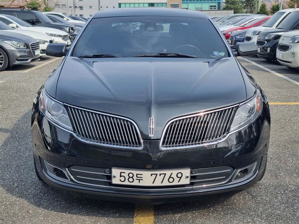 Lincoln MKS 3.7 3
