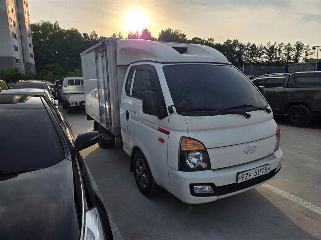 포터2 1톤 냉동탑