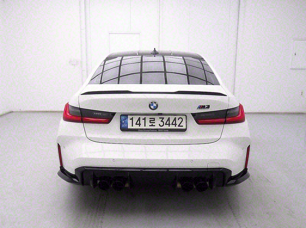 BMW M3 Sedan Competition 4