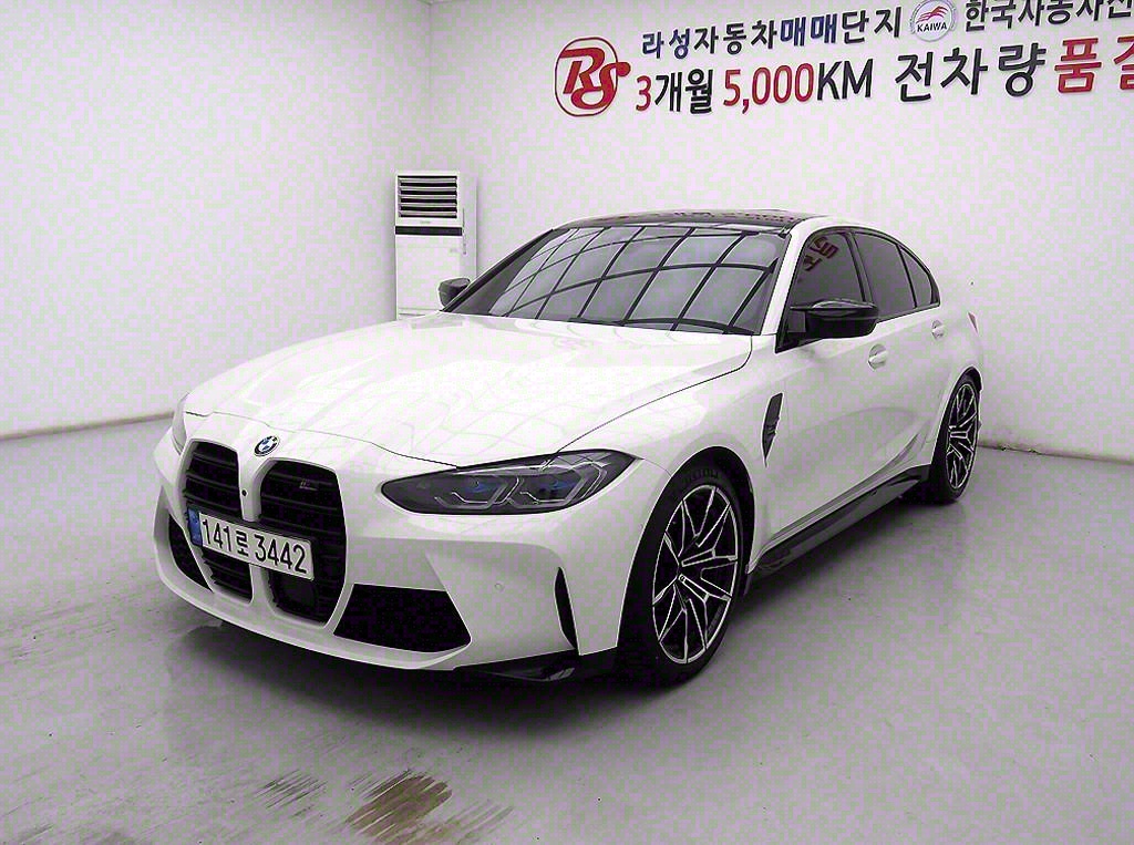 BMW M3 Sedan Competition 3