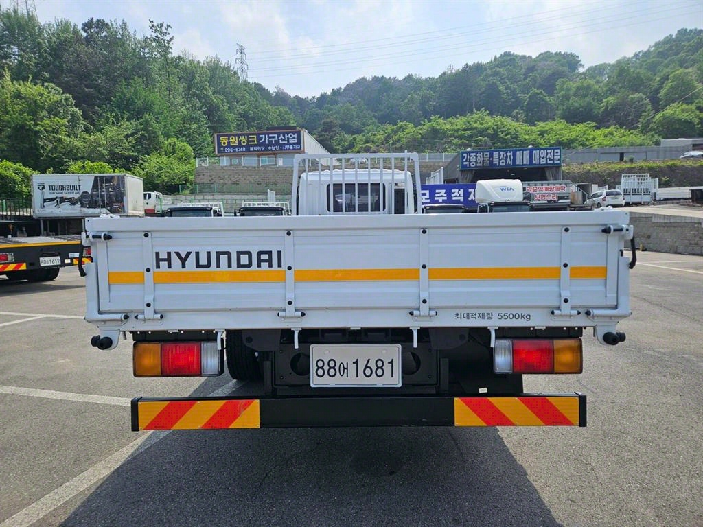 메가트럭 250 단바리 카고 4.5톤 수동
