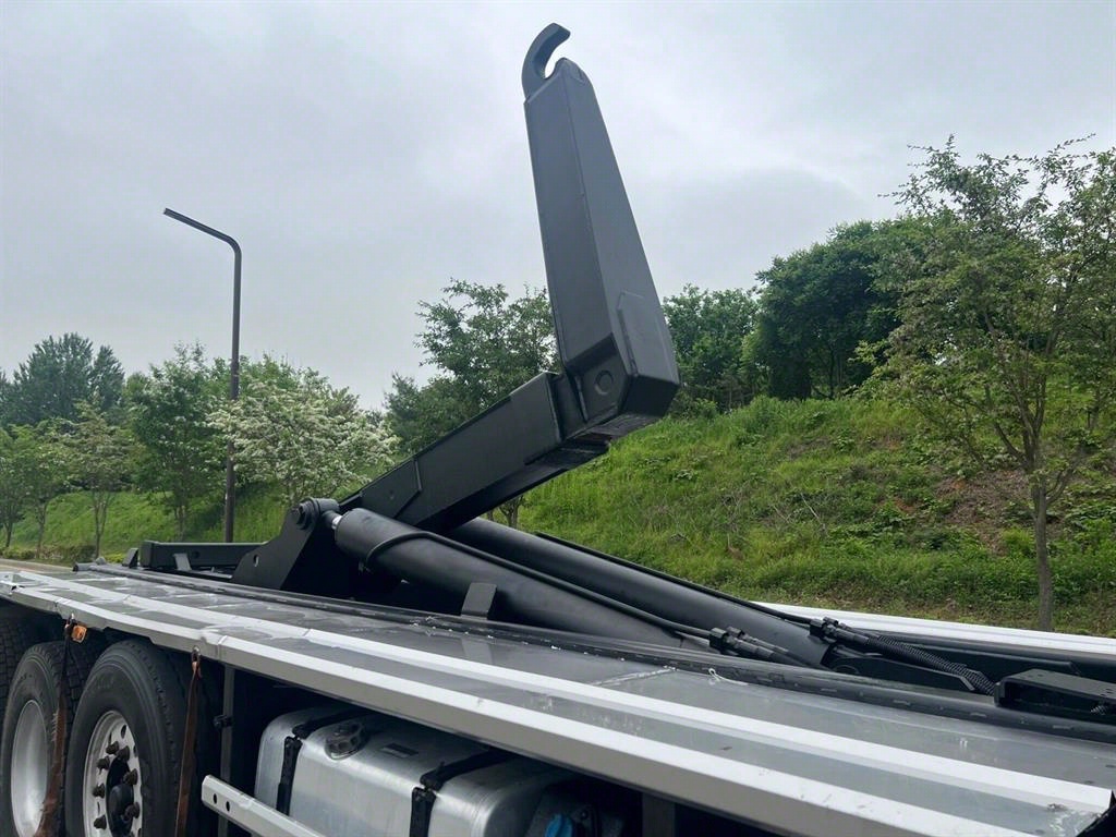 엑시언트 암롤 24톤 수동