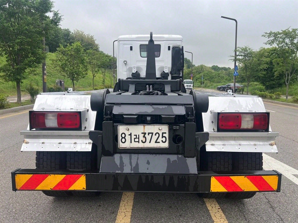 엑시언트 암롤 24톤 수동