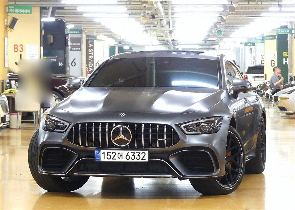Mercedes-Benz AMG GT 4 Duo 63 S 4MATIC+ — фото 2