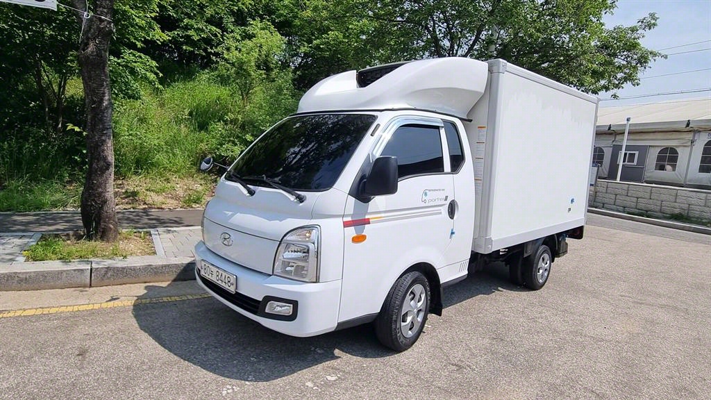 Hyundai Porter Super Cab/ Long Wheelbase CRDi Super