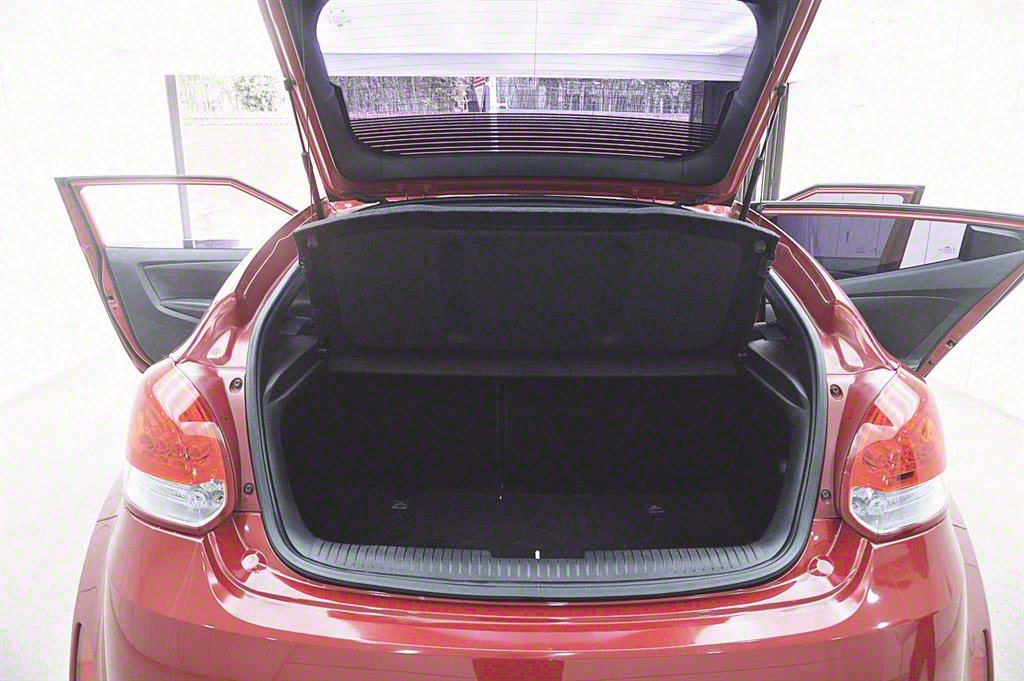 Hyundai Veloster 1.6 GDI PYL A/ T 6