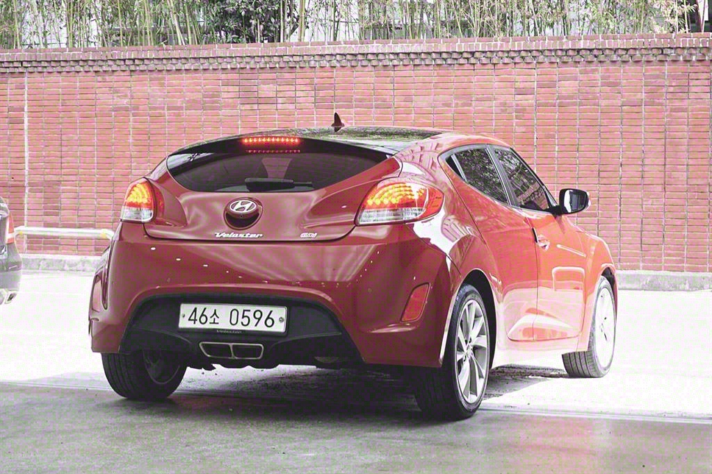 Hyundai Veloster 1.6 GDI PYL A/ T 4