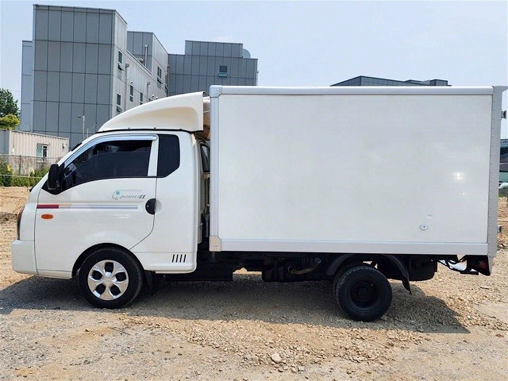 포터2 1톤 냉동탑