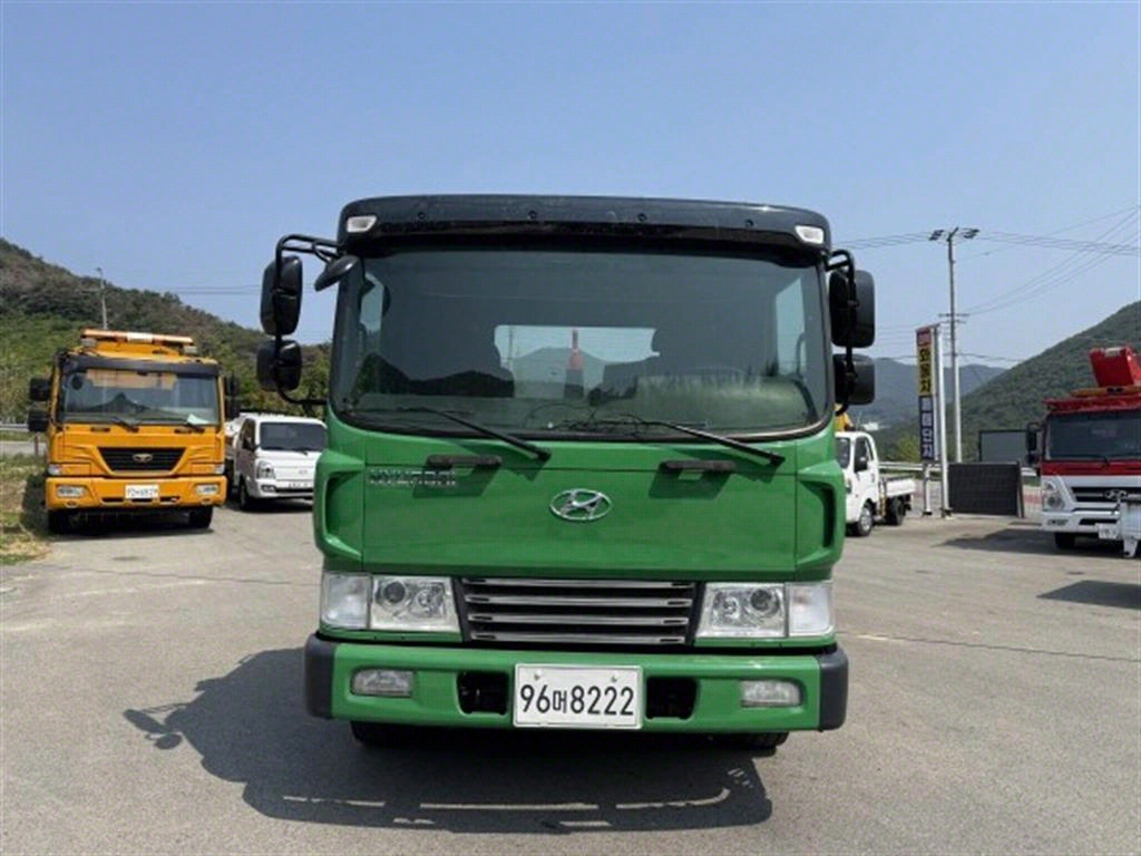 메가트럭 암롤 5톤 수동