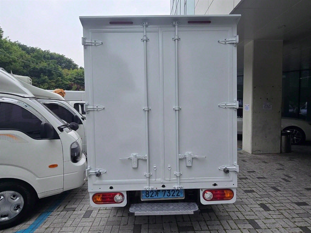 포터2 1톤 표준탑 전기