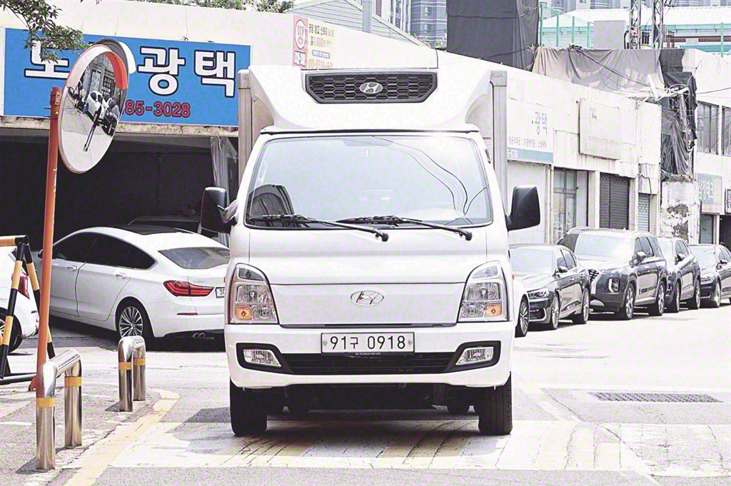 포터2 1톤 냉동탑
