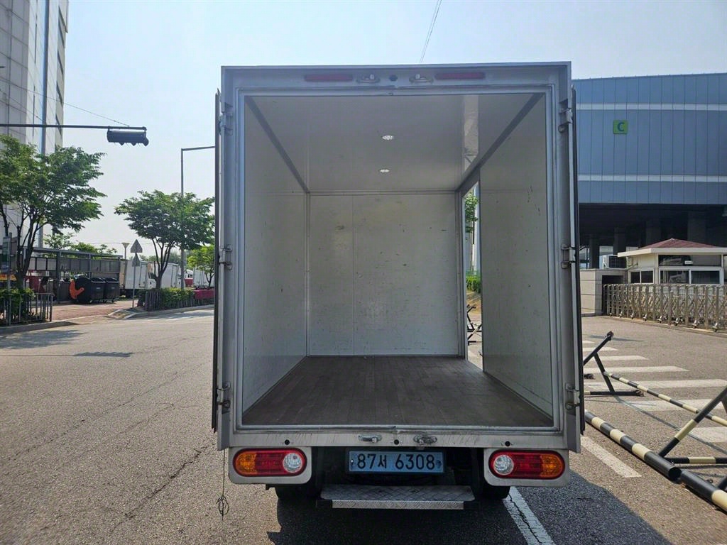 포터2 1톤 표준탑 전기