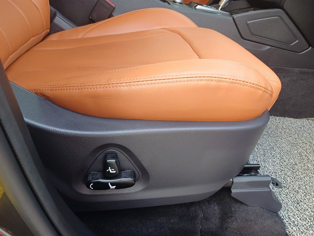 KG모빌리티(쌍용)]더 뉴 렉스턴 스포츠 칸 디젤 2.2 4WD