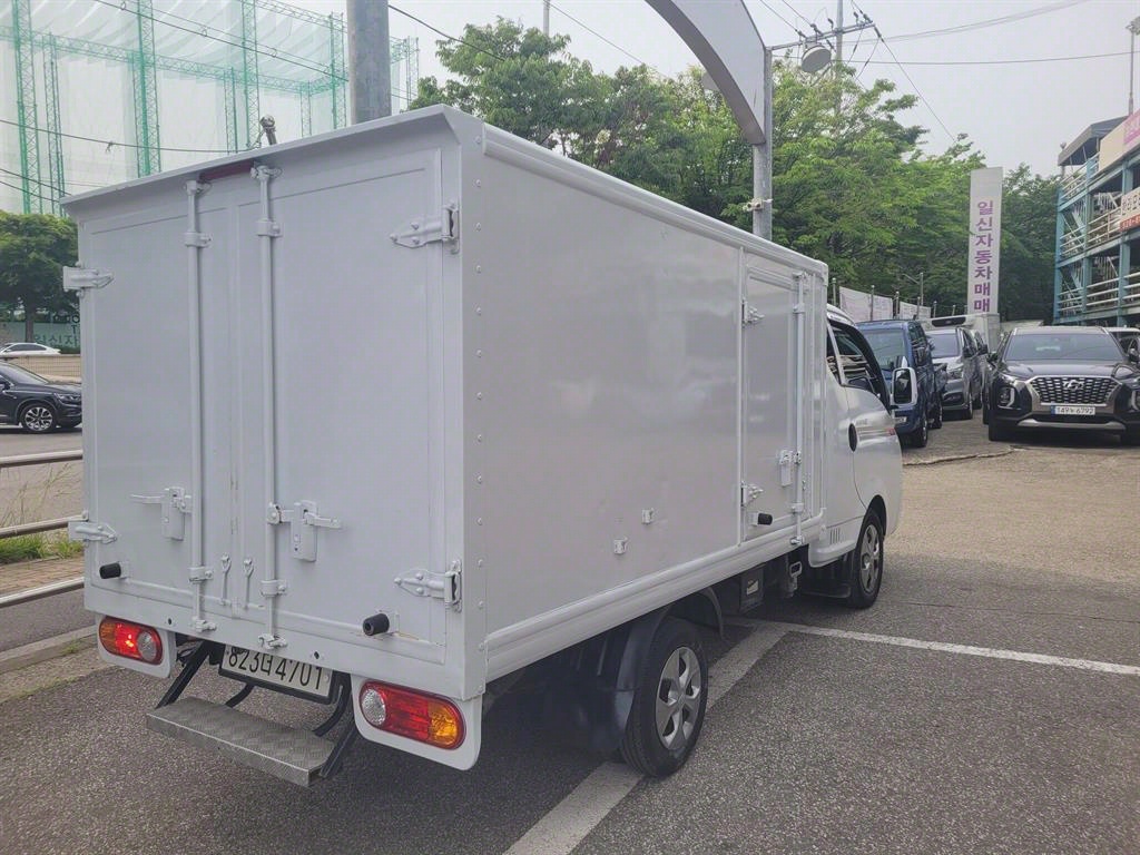 포터2 1톤 냉동탑