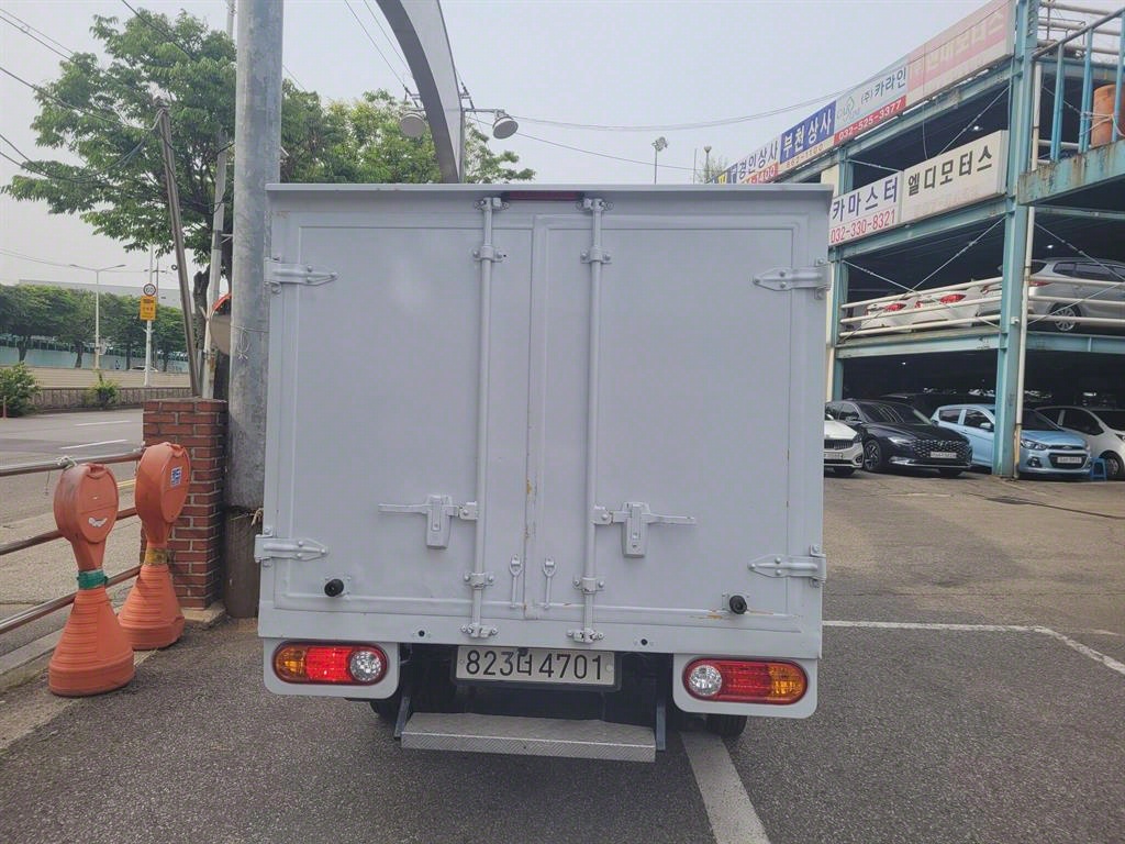 포터2 1톤 냉동탑