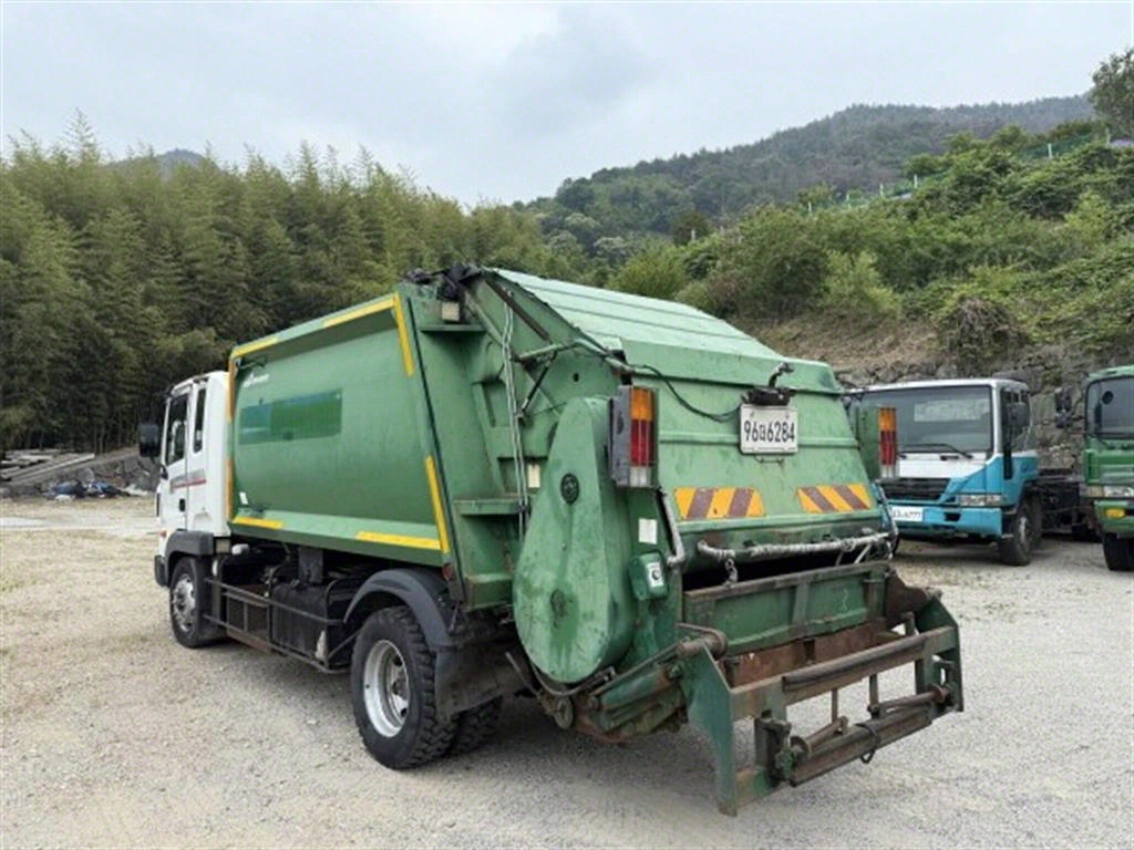 압착진개 메가트럭 5톤