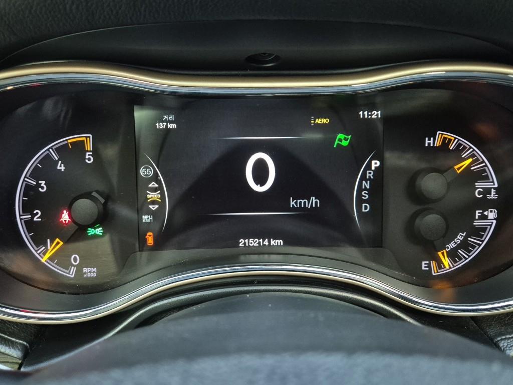 Jeep Cherokee 3.0 Diesel Overland 8