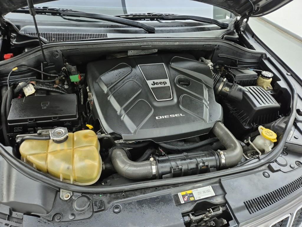 Jeep Cherokee 3.0 Diesel Overland 7