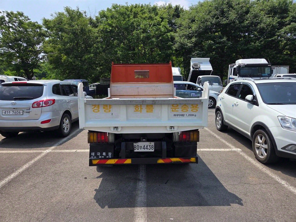 현대 마이티큐티 화물덤프 2톤